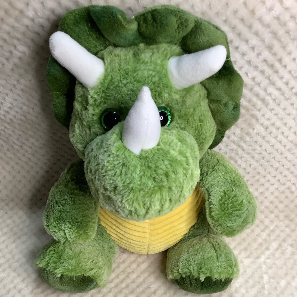 Kellytoy Green and Yellow Plush Dinosaur Triceratops Stuffed Animal Toy 🦖